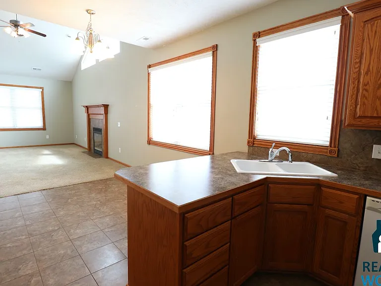 5404 Folkways Pl — Photo 3