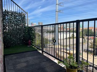 2205 McKinney St, Houston, TX 77003