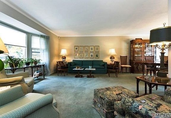 2nd image of 22 Viola Dr