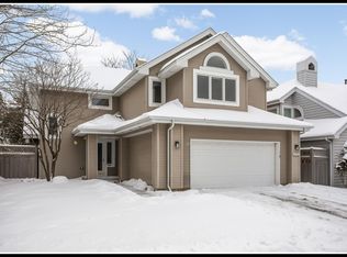 15635 16th Pl N, Plymouth, MN 55447