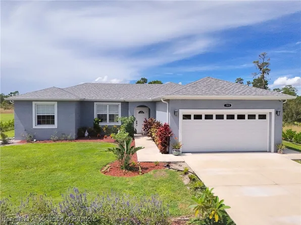 109 Fire Island Ave NE, Lake Placid, FL 33852