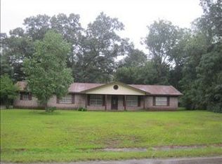 4607 Magnolia Rd, Marianna, FL 32448