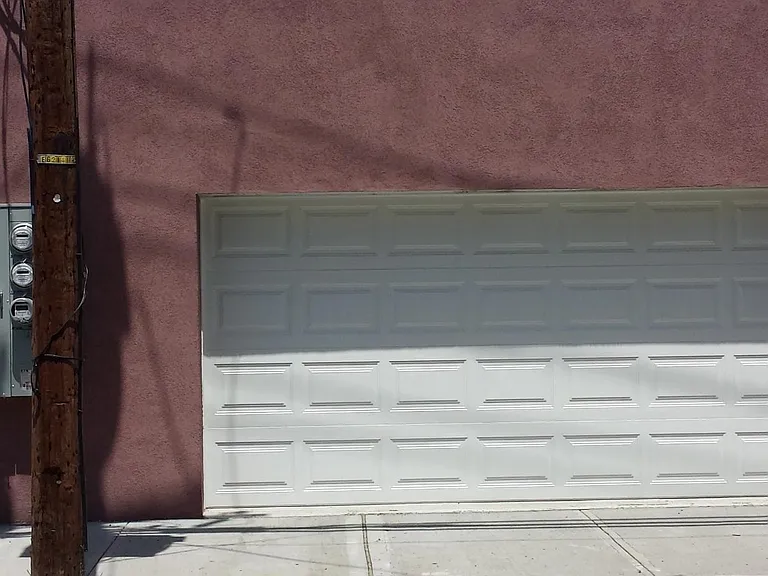 240 Jackson Ave #B — Photo 16