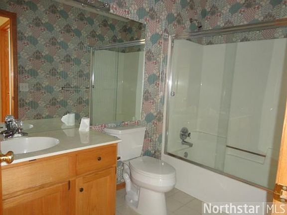 5th image of 6833 Jenny Ln