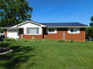 611 Jay St, Salem, IN 47167