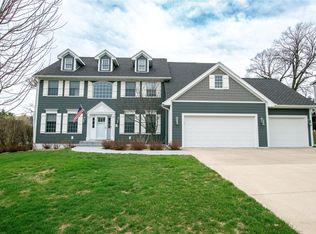 3501 Southern Woods Dr, Des Moines, IA 50321