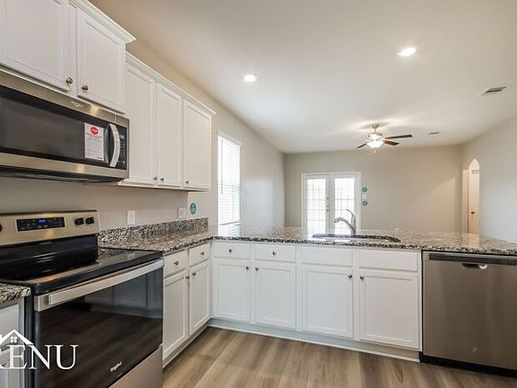 3rd image of 25381 Cypress Bend Dr