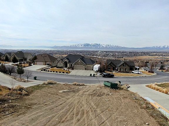 5th image of 9656 N Canyon Heights Dr
