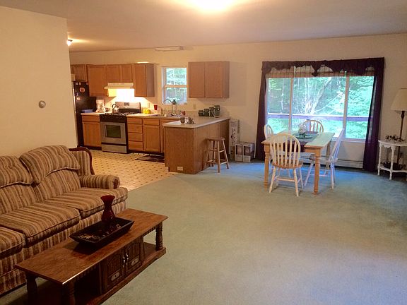 4th image of 11137 192nd Avenue