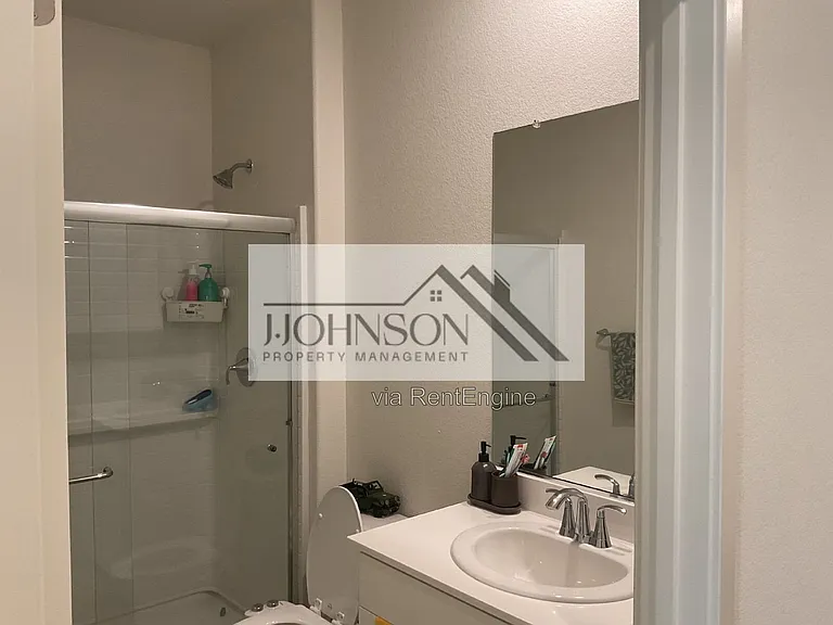 16411 Bandon Ln — Photo 11