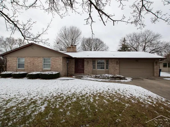 763 Puritan Dr, Saginaw, MI 48638
