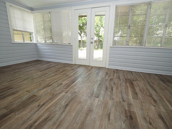4th image of 126 Pamellia Dr