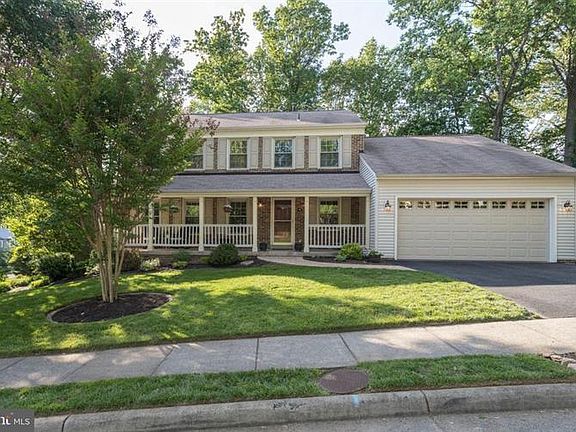 2nd image of 4708 Carterwood Dr