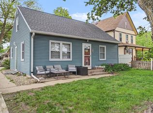 201 E 13th St, Ames, IA 50010