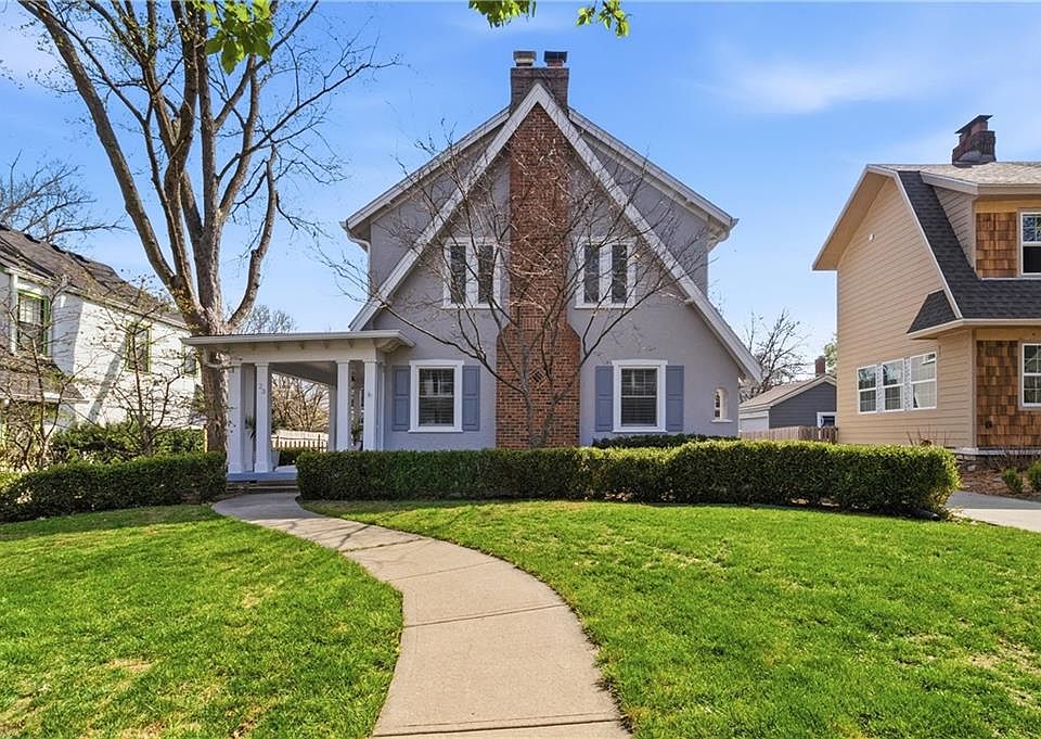 1st image of 23 E Winthrope Rd