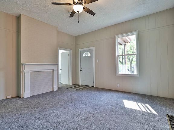 4th image of 121 N Cooper Ave