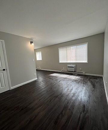 4th image of 1608 169th St #2
