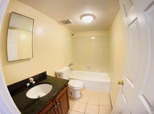6804 N Armenia Ave #B3, Tampa, FL 33604