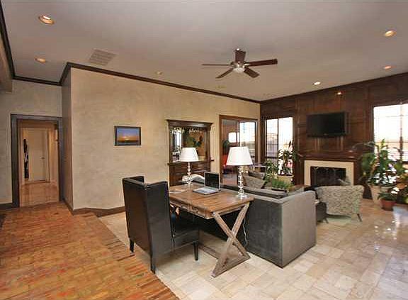 2nd image of 2812 N Silvertree Dr #2812