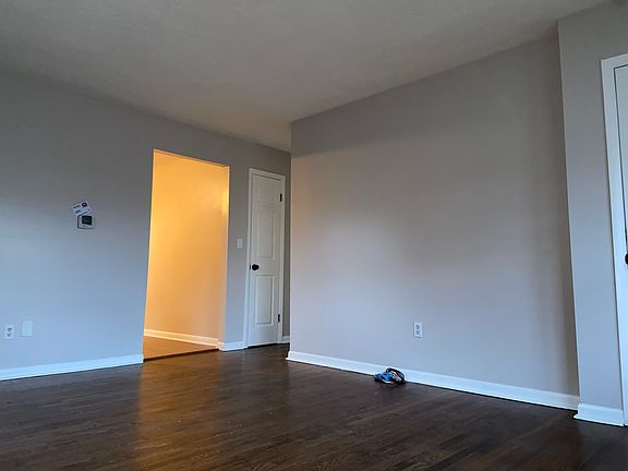 2nd image of 252-54 Johnston Ave #1