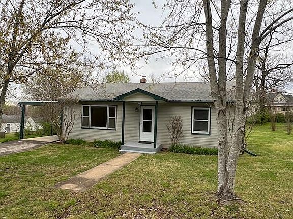 2nd image of 605 Renfrow