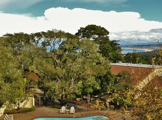 3213 Golden Oaks Ln, Monterey, CA 93940