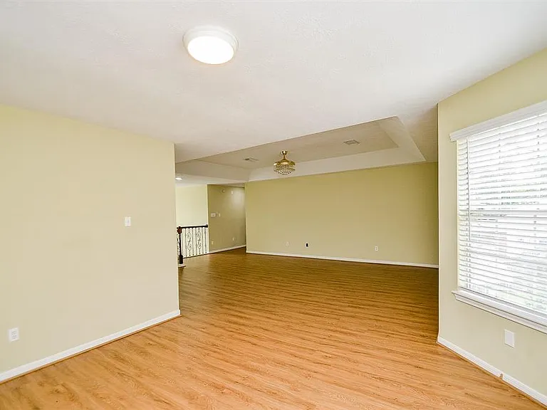 318 N Cypress Estates Cir — Photo 27