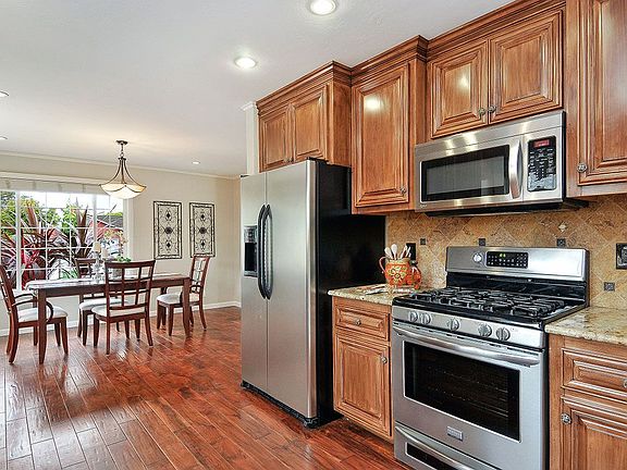 4th image of 3516 Cecil Ave