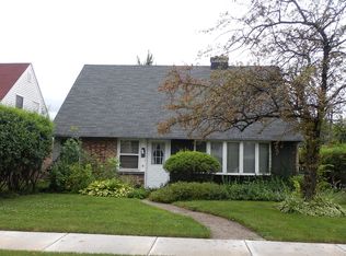 4500 Abbott Ter, Lyons, IL 60534