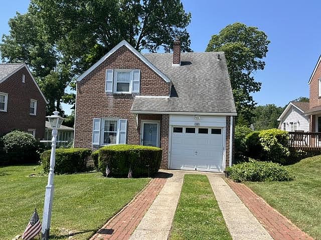1st image of 310 Edgemore Rd