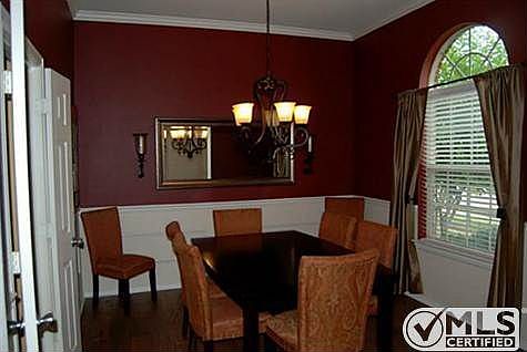 4th image of 10605 Sexton Dr
