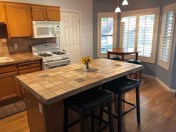 Large kitchen Island