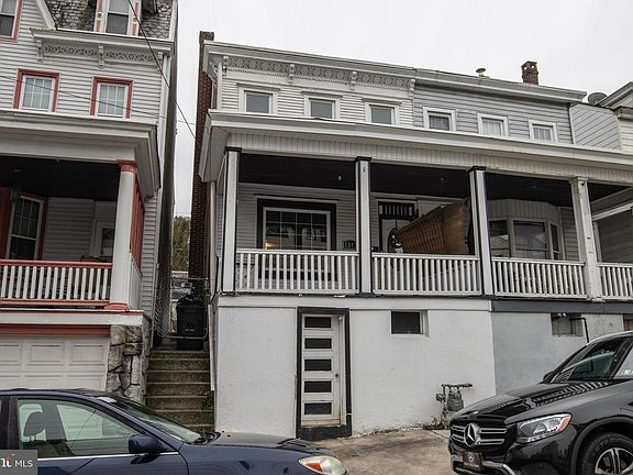 2nd image of 1317 W Norwegian St