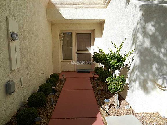 4th image of 9508 Eagle Valley Dr