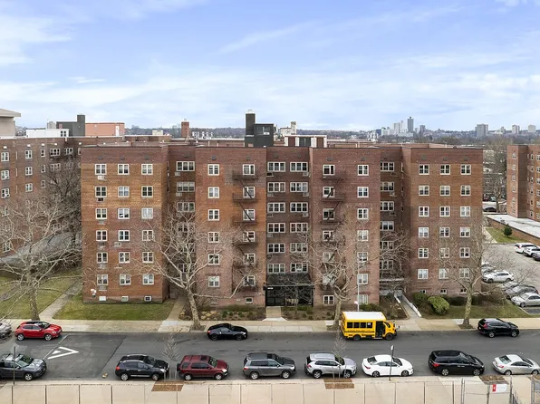 144-60 Gravett Rd APT 6F, Queens, NY 11367