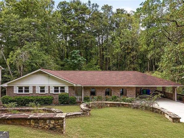 3522 Hidden Acres Dr, Doraville, GA 30340