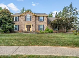 608 Winyan Ln, Louisville, KY 40223