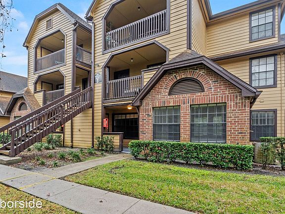 2nd image of 325 Forestway Cir Unit 103