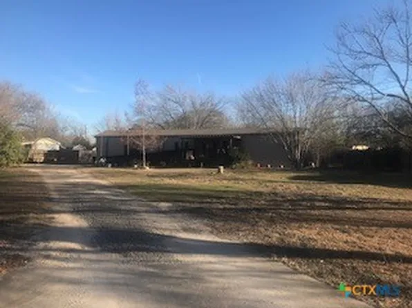 901 Tonkawa Cir, New Braunfels, TX 78130