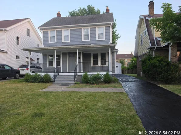 3302 Tullamore Rd, Cleveland Heights, OH 44118