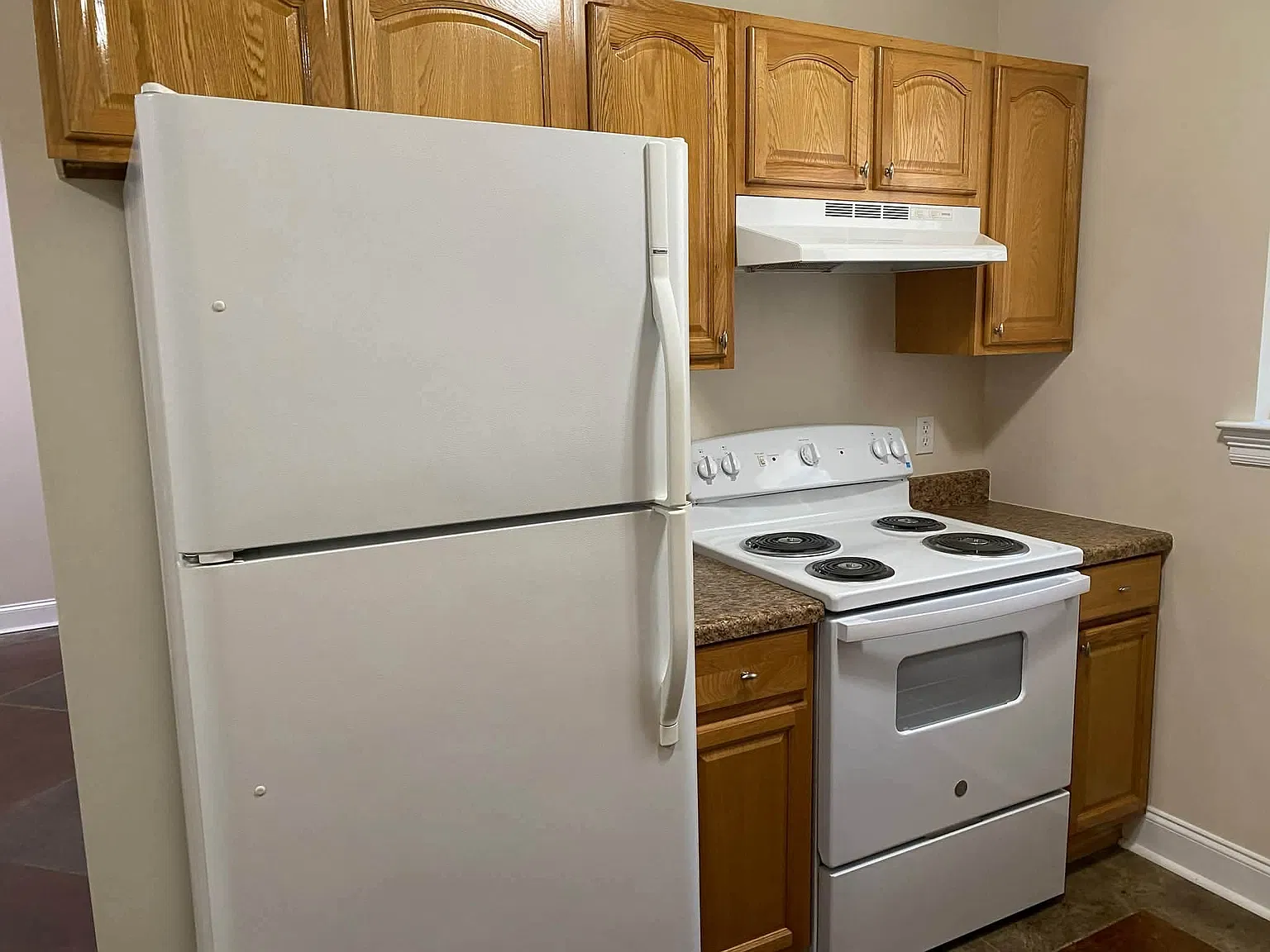 1 bed, 750 sqft, $800 — Photo 2