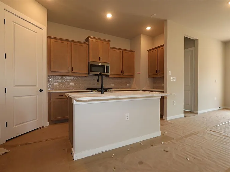 13209 Stabler Dr — Photo 2