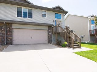 130 Park Ridge Rd, North Liberty, IA 52317