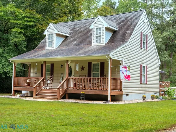 1636 Edgehill Rd, Church View, VA 23032