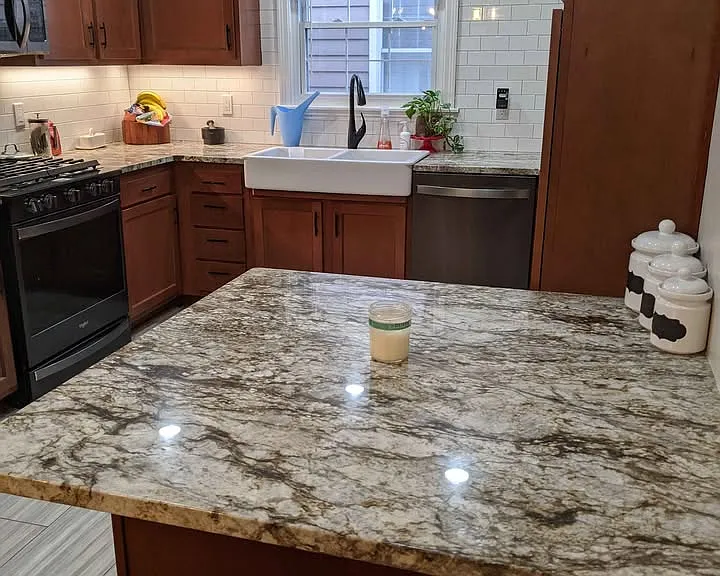 71 Delham Ave #LWR — Photo 5