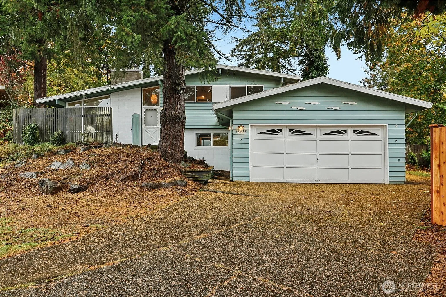 15424 SE 7th Place photo 1