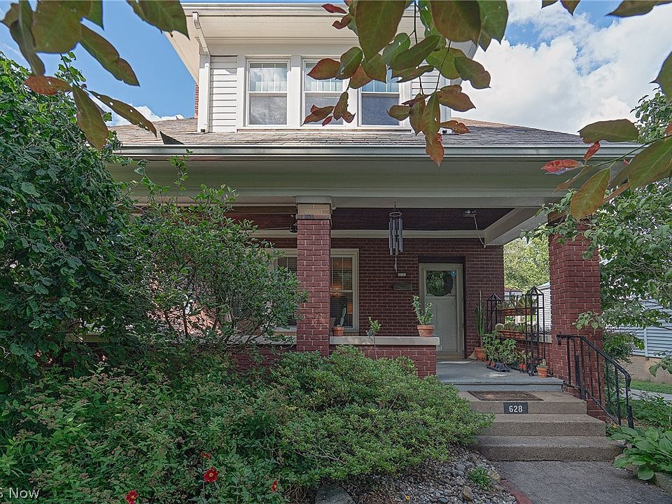 1st image of 628 N 7th St