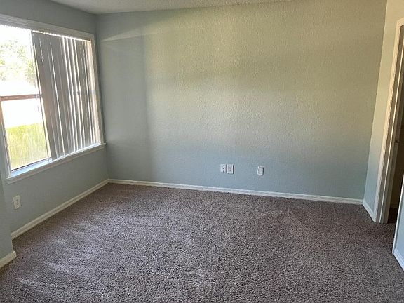 5th image of 2948 Antique Oaks Cir APT 91