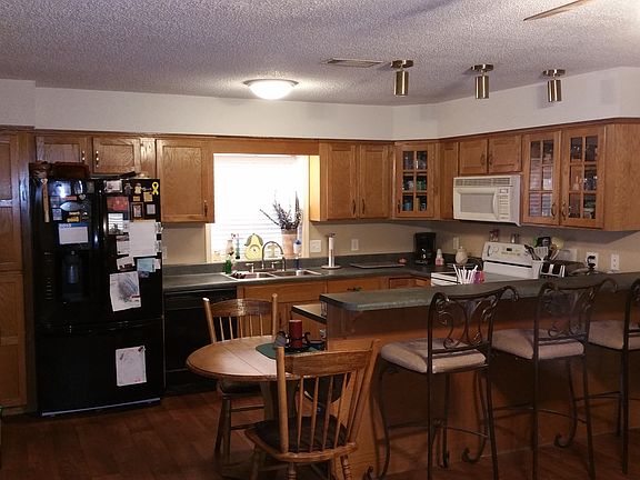 3rd image of 29 Jim Street Se