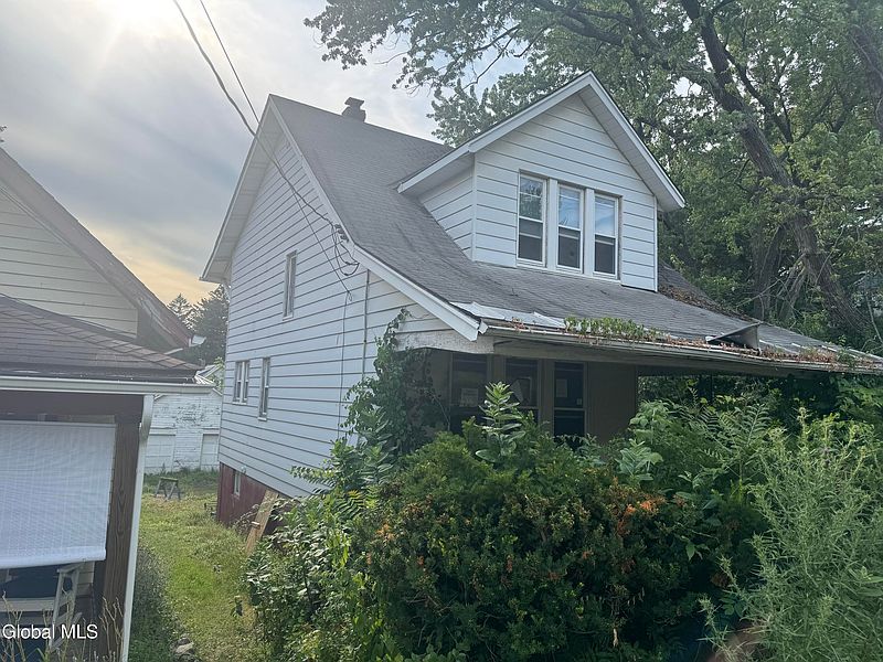 3rd image of 17 Cortland Street